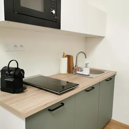 Atlas No2 With Free Parking And Ac Kosice