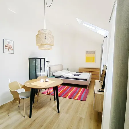 Apartment Atlas No2 With Free Parking And Ac Kosice